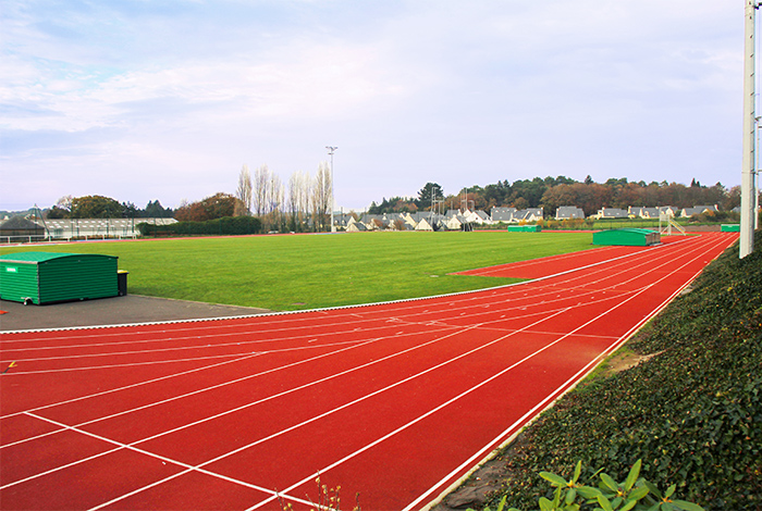 Pistes d'athlétisme ouvertes à tous