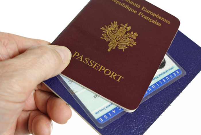 Carte d'identité et passeport