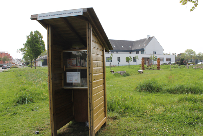 De nouveaux ouvrages dans les boîtes à livres